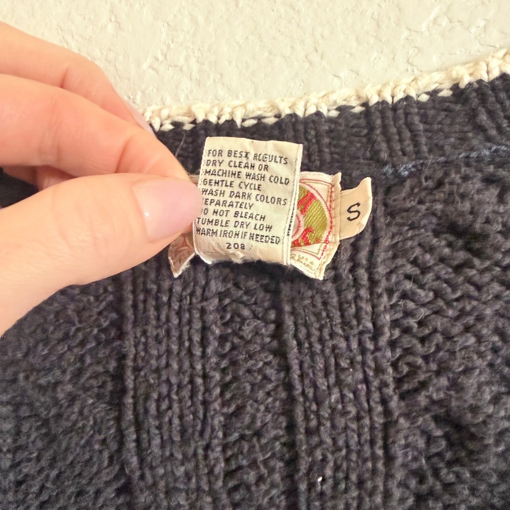 Vintage 80s Banana Republic Chunky Cable Knit‎ Cardigan Black Pockets Size S - Picture 3 of 6